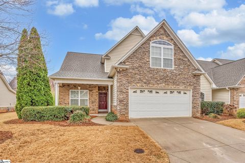 Photo of 28 Barnwood Circle, Greenville, SC 29607 (MLS # 1578923)