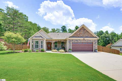 Photo of 424 Saint Paul Road, Easley, SC 29642 (MLS # 1601023)