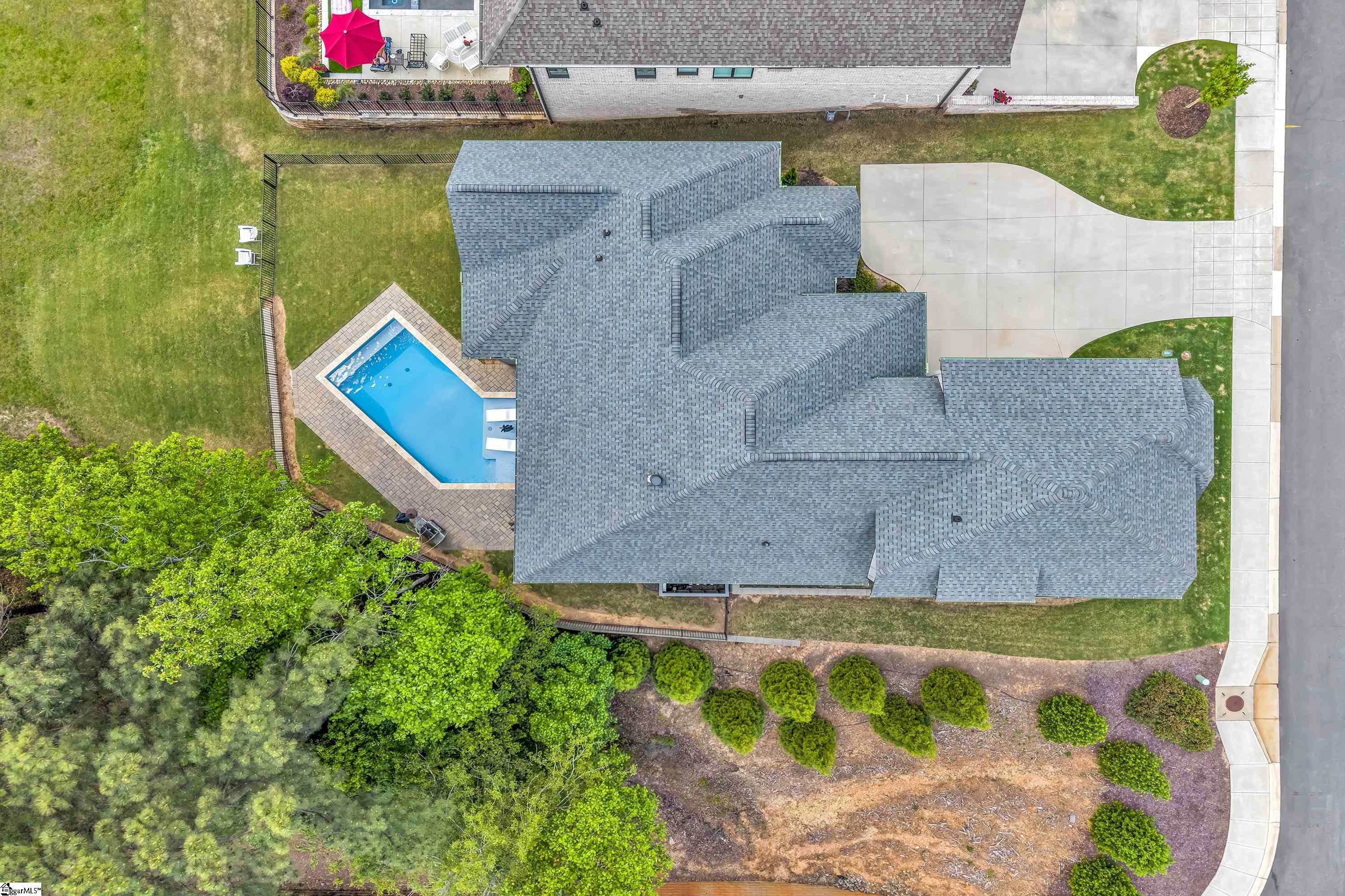 201 Chestnut Pond Lane