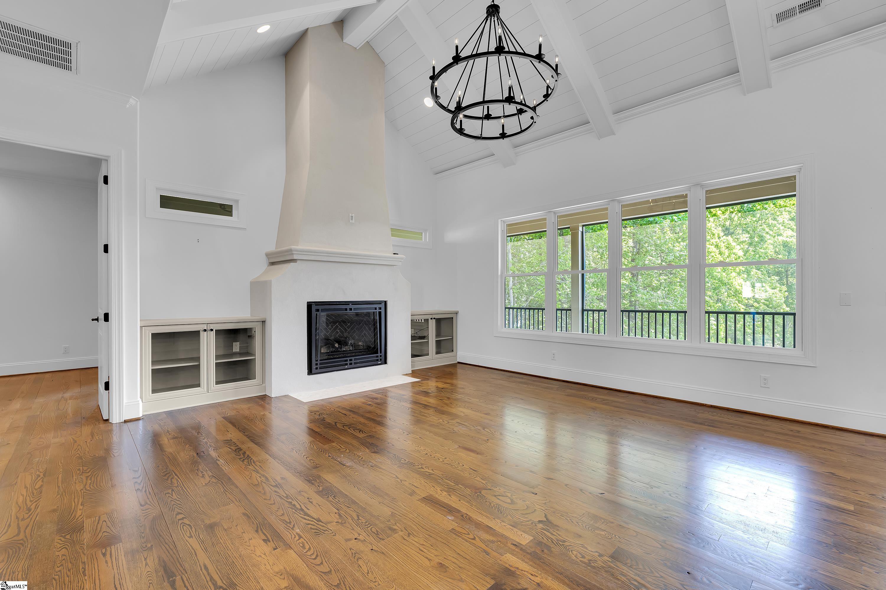 201 Chestnut Pond Lane