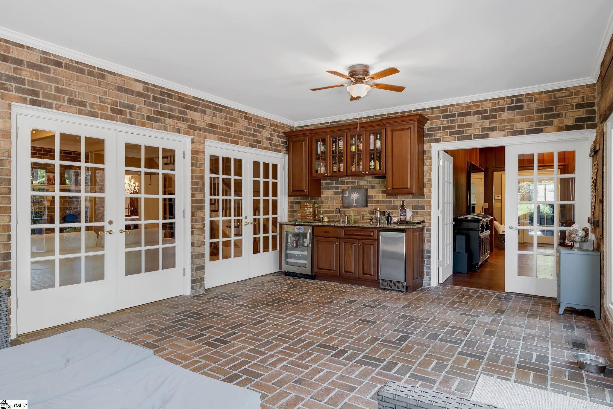 Clinton, South Carolina 29325, United States, 4 Bedrooms Bedrooms, ,4 BathroomsBathrooms,Residential,Active,173909