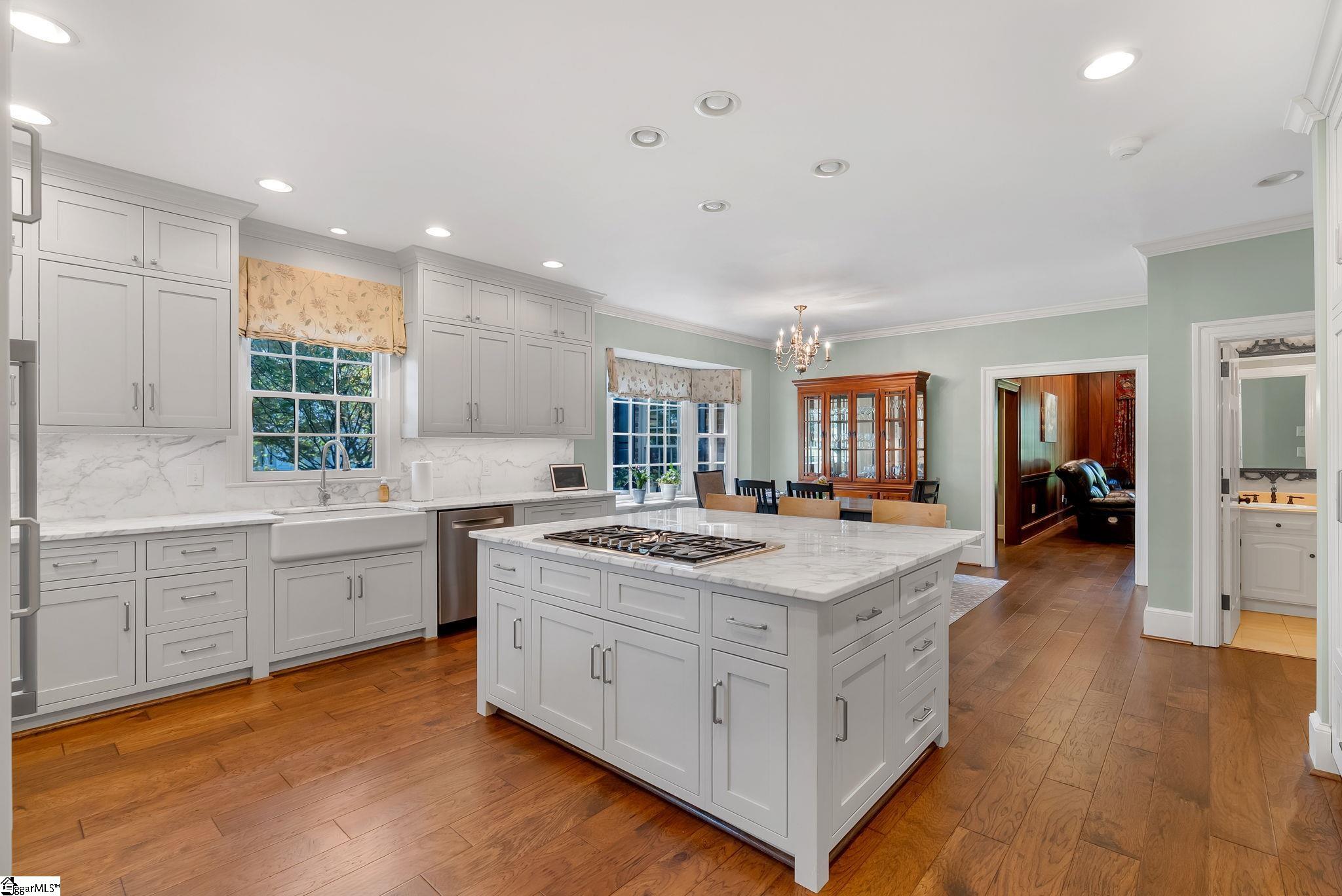 Clinton, South Carolina 29325, United States, 4 Bedrooms Bedrooms, ,4 BathroomsBathrooms,Residential,Active,173909