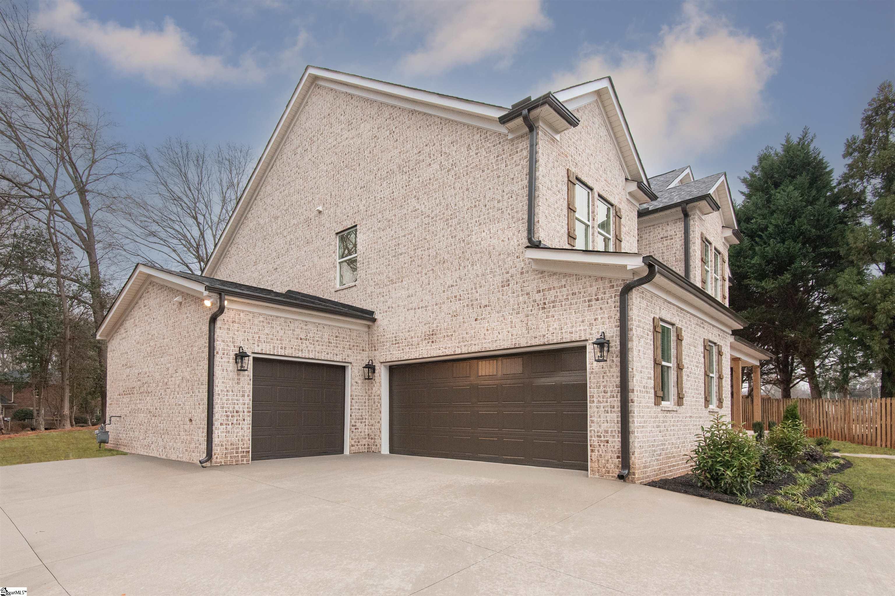 120 Lavender Hill Court