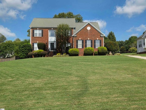 Photo of 10 Noble Oaks Lane, Simpsonville, SC 29681 (MLS # 1607616)