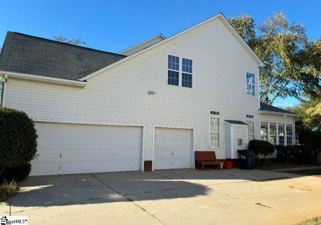 Real Estate Search 3 10 Noble Oaks Lane
