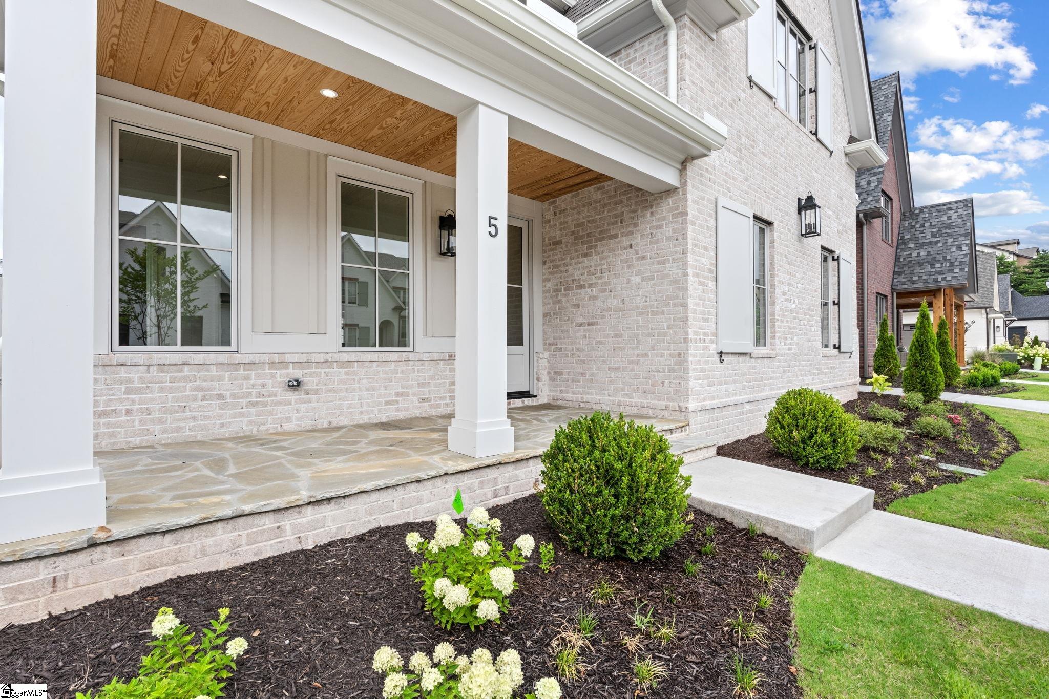 5 Crossmoor Circle
