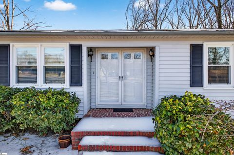 Photo of 227 Eastbourne Road, Greenville, SC 29611 (MLS # 1580390)