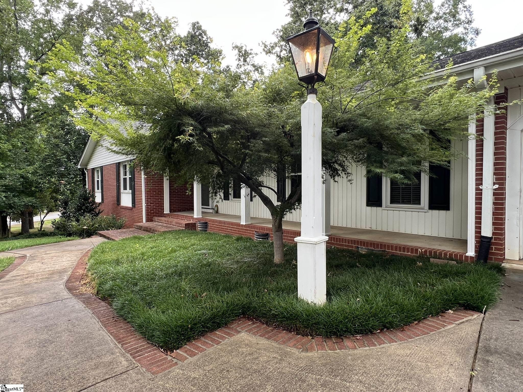 101 Robinall Drive