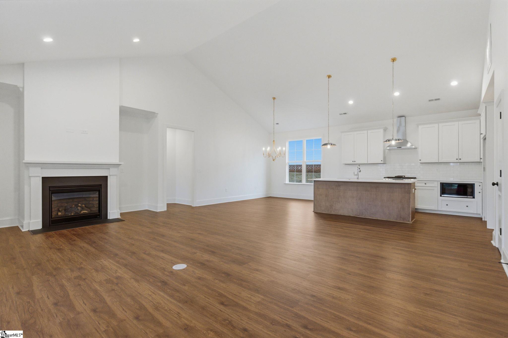 101 E C Avenue Lot A