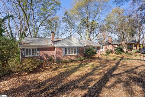 Photo of 103 Ashford Avenue, Greenville, SC 29609 (MLS # 1582320)