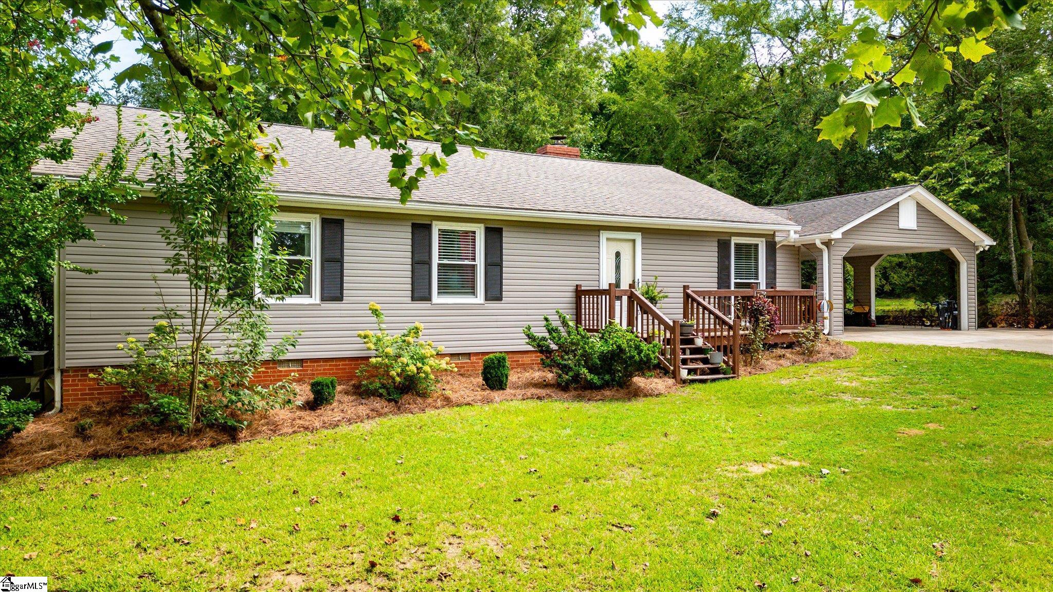 Clinton, South Carolina 29325, United States, 3 Bedrooms Bedrooms, ,2 BathroomsBathrooms,Residential,Active,197414