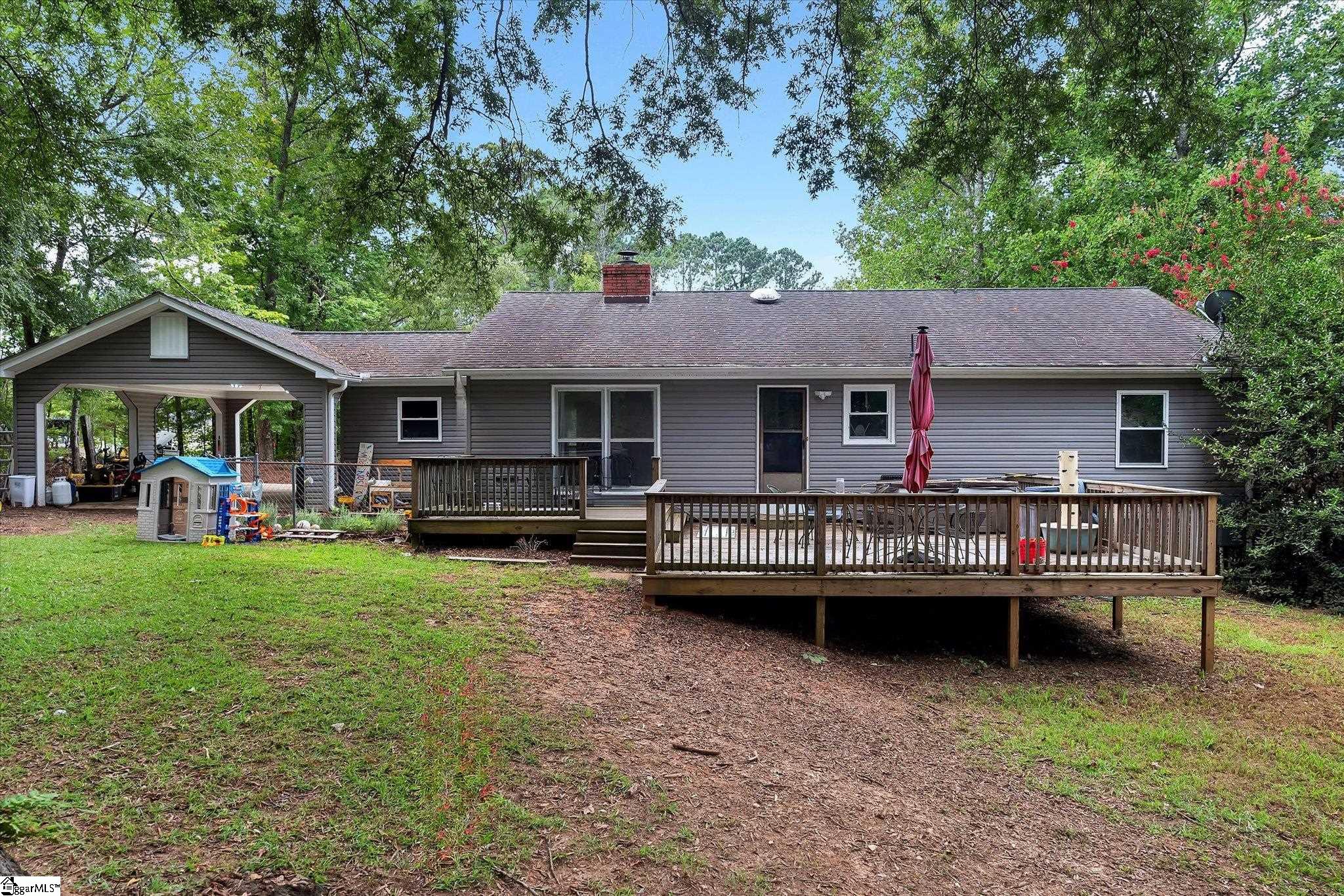 Clinton, South Carolina 29325, United States, 3 Bedrooms Bedrooms, ,2 BathroomsBathrooms,Residential,Active,197414