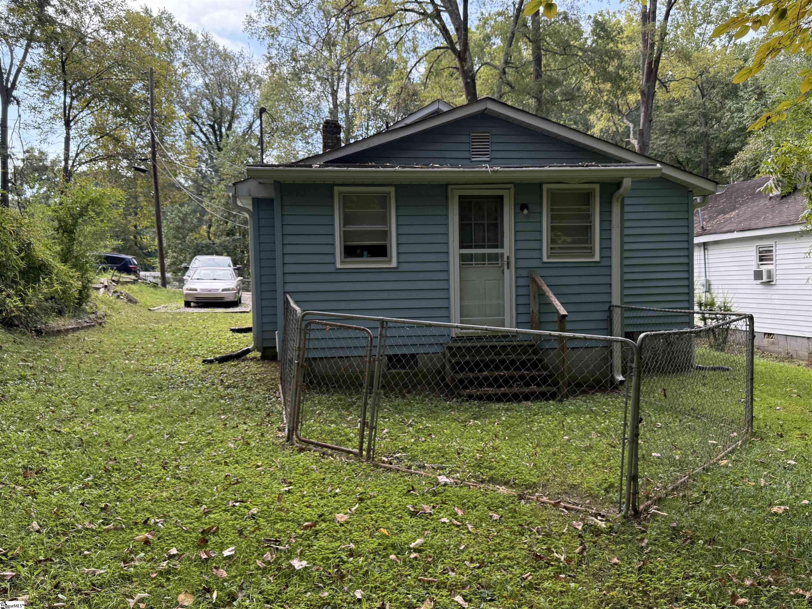 Laurens, South Carolina 29360, United States, 3 Bedrooms Bedrooms, ,1 BathroomBathrooms,Residential,Active,217484