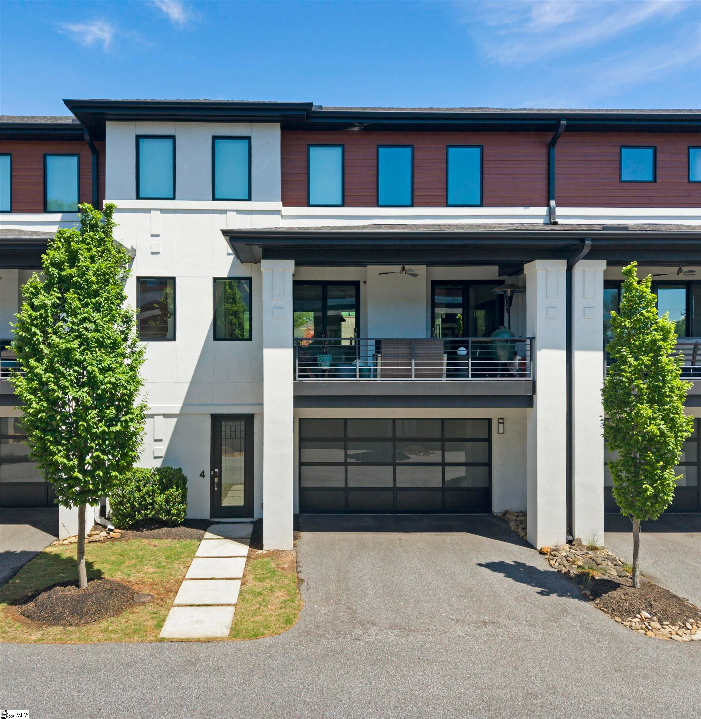 4 Calhoun Hill Way