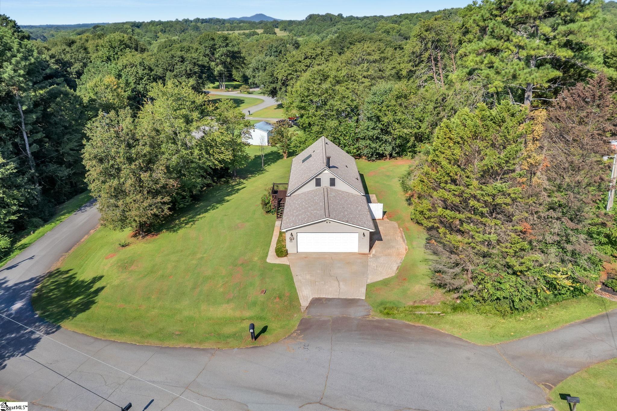 Liberty, South Carolina 29657, United States, 3 Bedrooms Bedrooms, ,2 BathroomsBathrooms,Residential,Active,203372