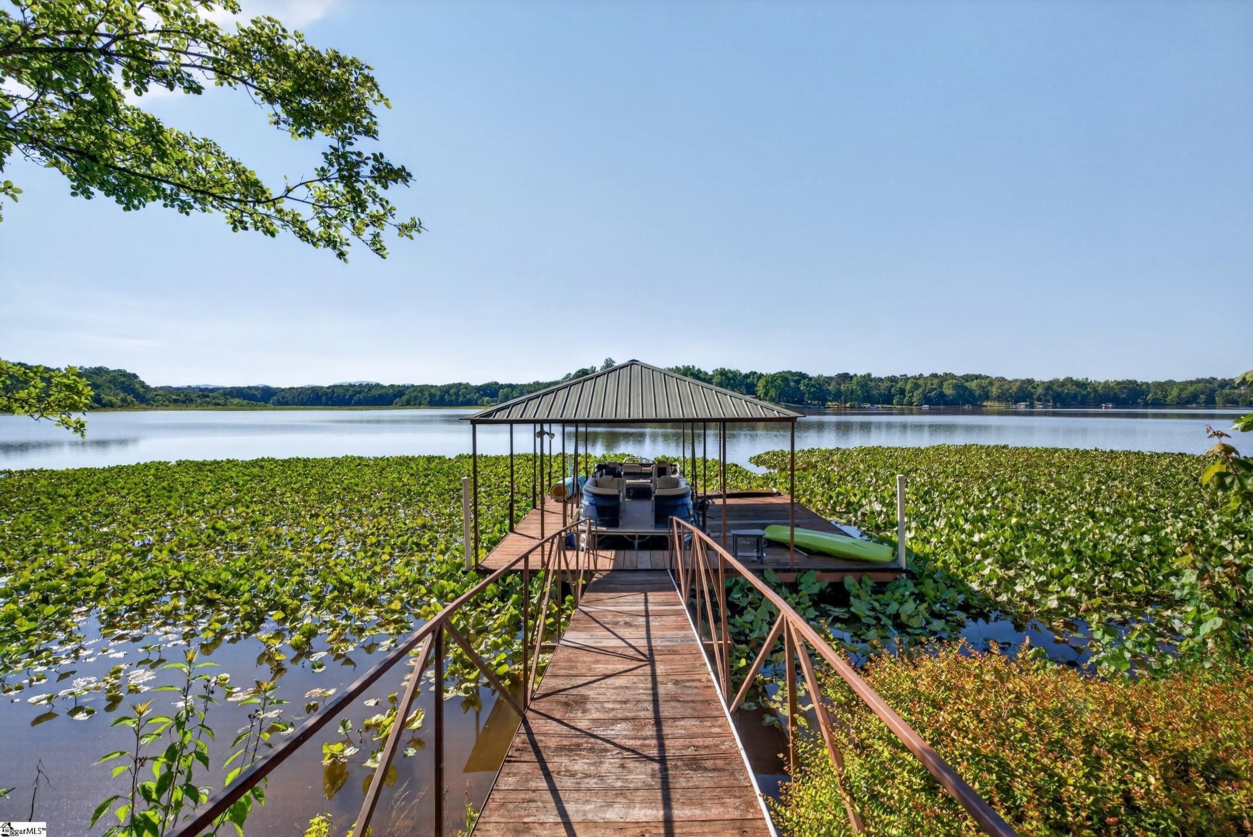 1125 Dickson Road