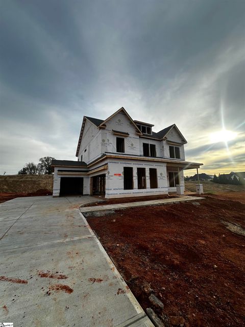 Photo of 403 Rustic Outland Drive, Simpsonville, SC 29681 (MLS # 1585549)