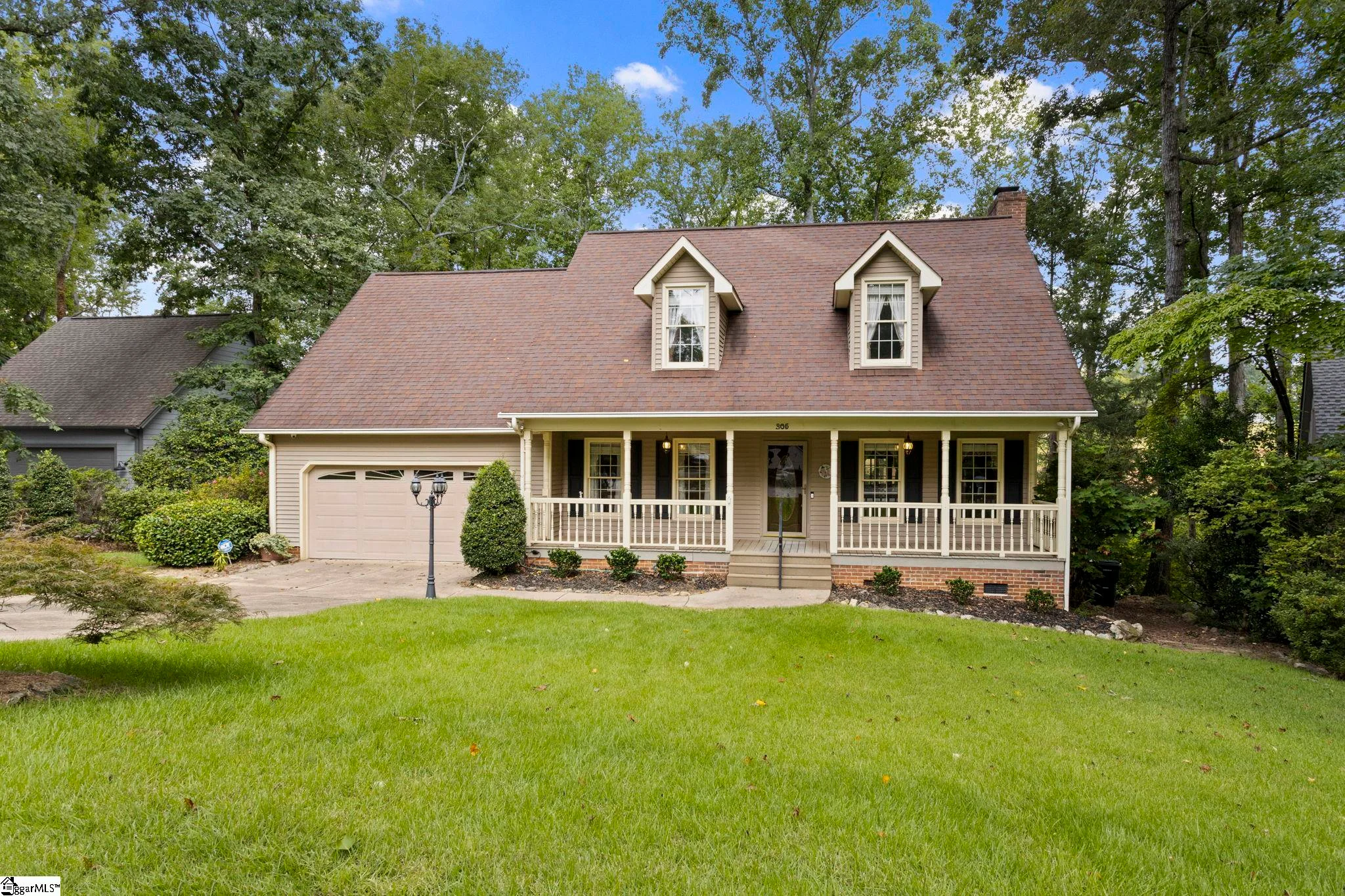 305 Oak Brook Way