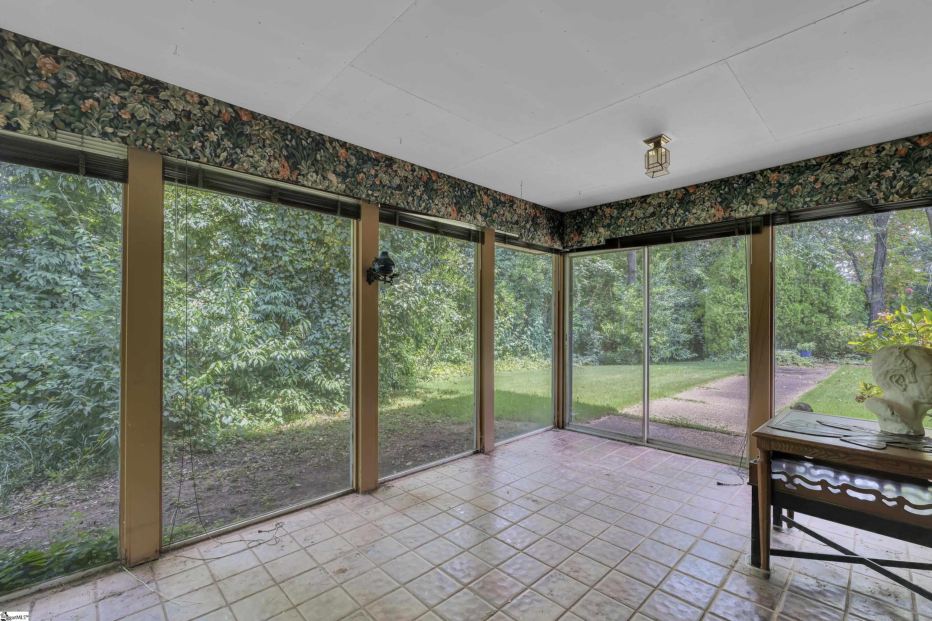 Greenville, South Carolina 29615, United States, 4 Bedrooms Bedrooms, ,4 BathroomsBathrooms,Residential,Active,186166