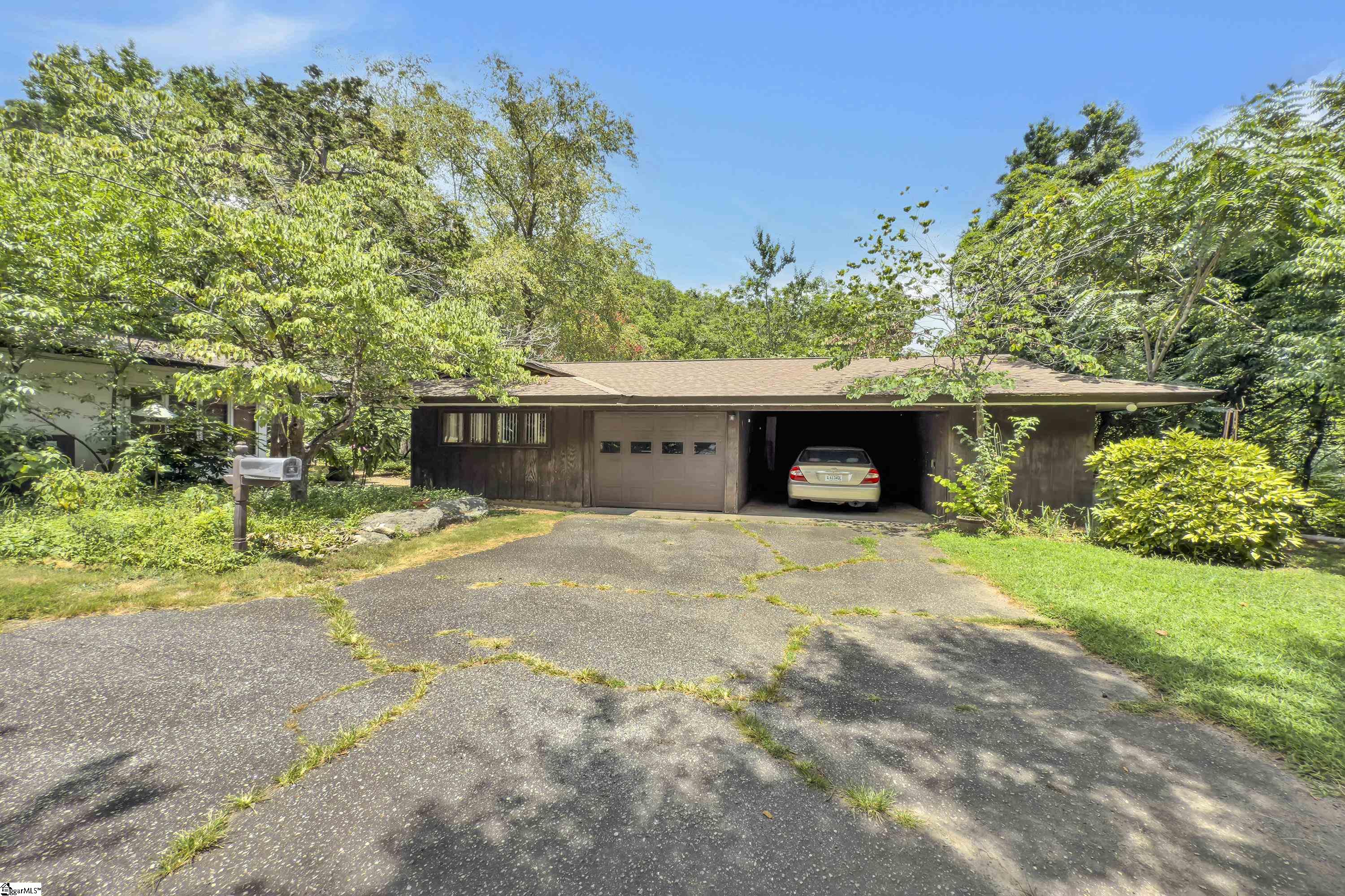 Greenville, South Carolina 29615, United States, 4 Bedrooms Bedrooms, ,4 BathroomsBathrooms,Residential,Active,186166