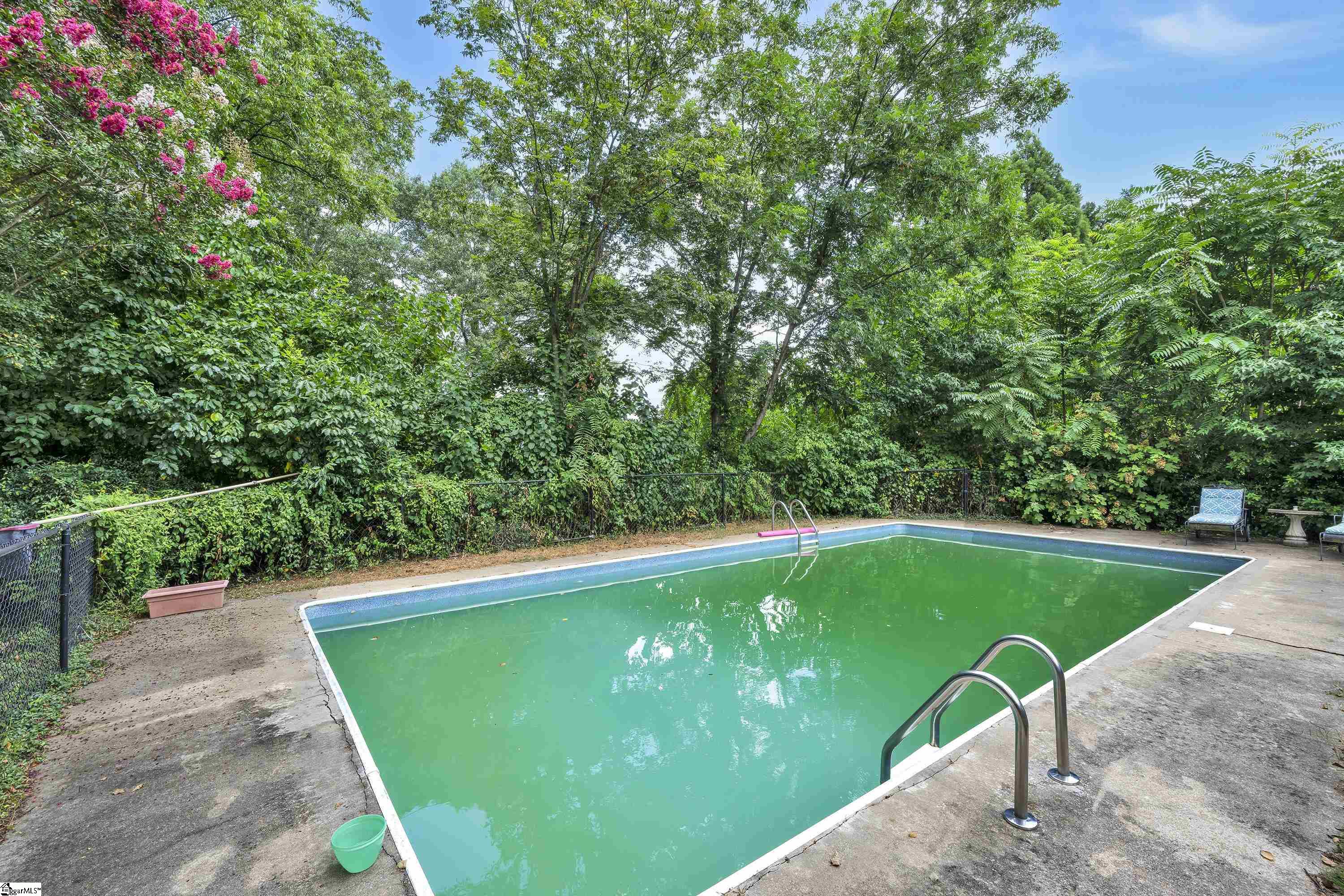 Greenville, South Carolina 29615, United States, 4 Bedrooms Bedrooms, ,4 BathroomsBathrooms,Residential,Active,186166