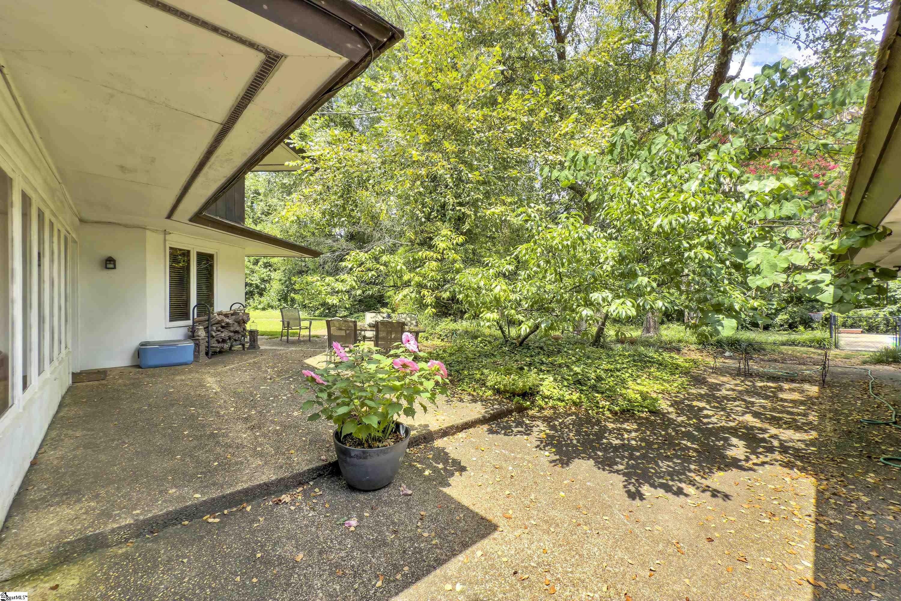 Greenville, South Carolina 29615, United States, 4 Bedrooms Bedrooms, ,4 BathroomsBathrooms,Residential,Active,186166