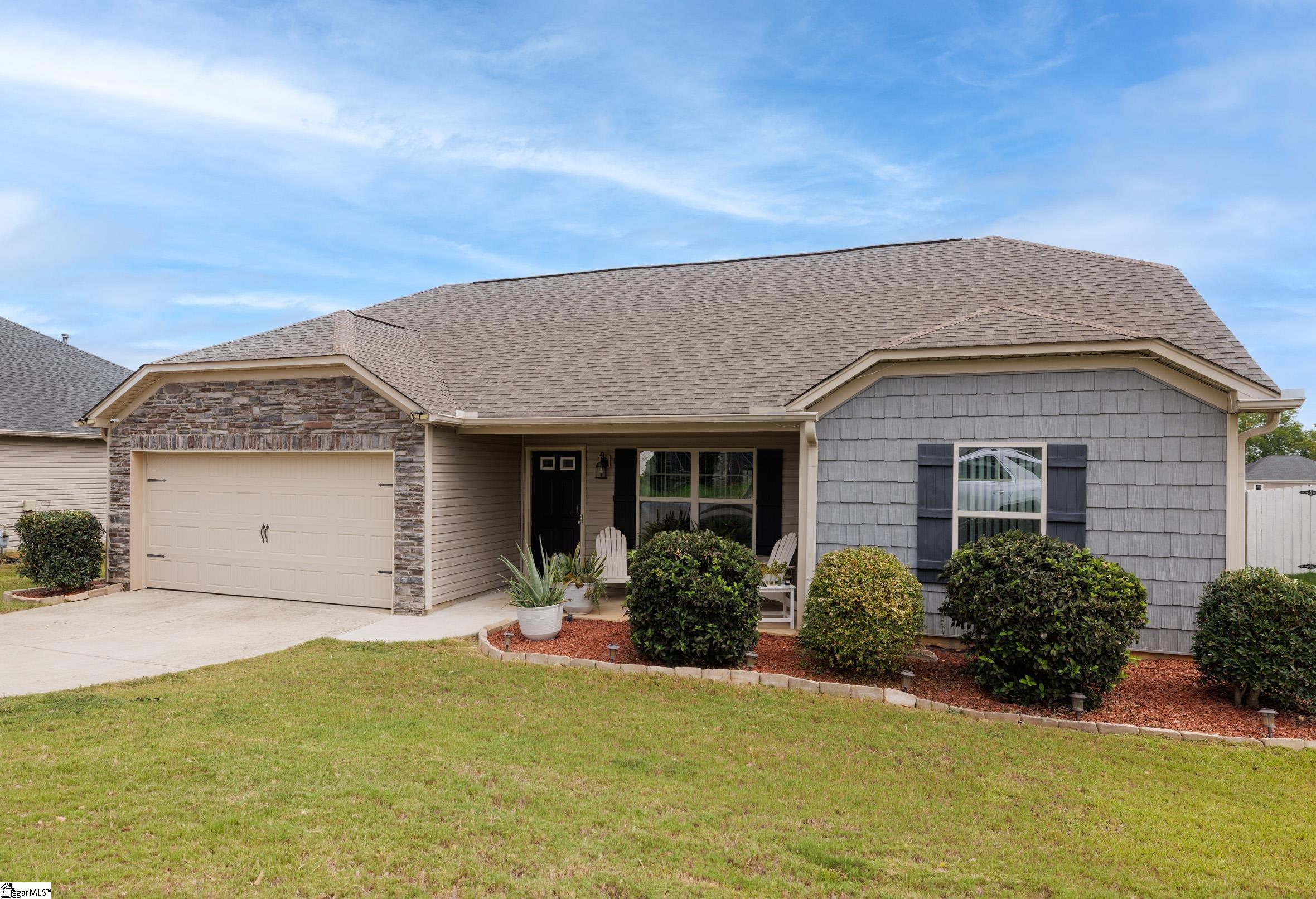 6 Babbling Creek Court