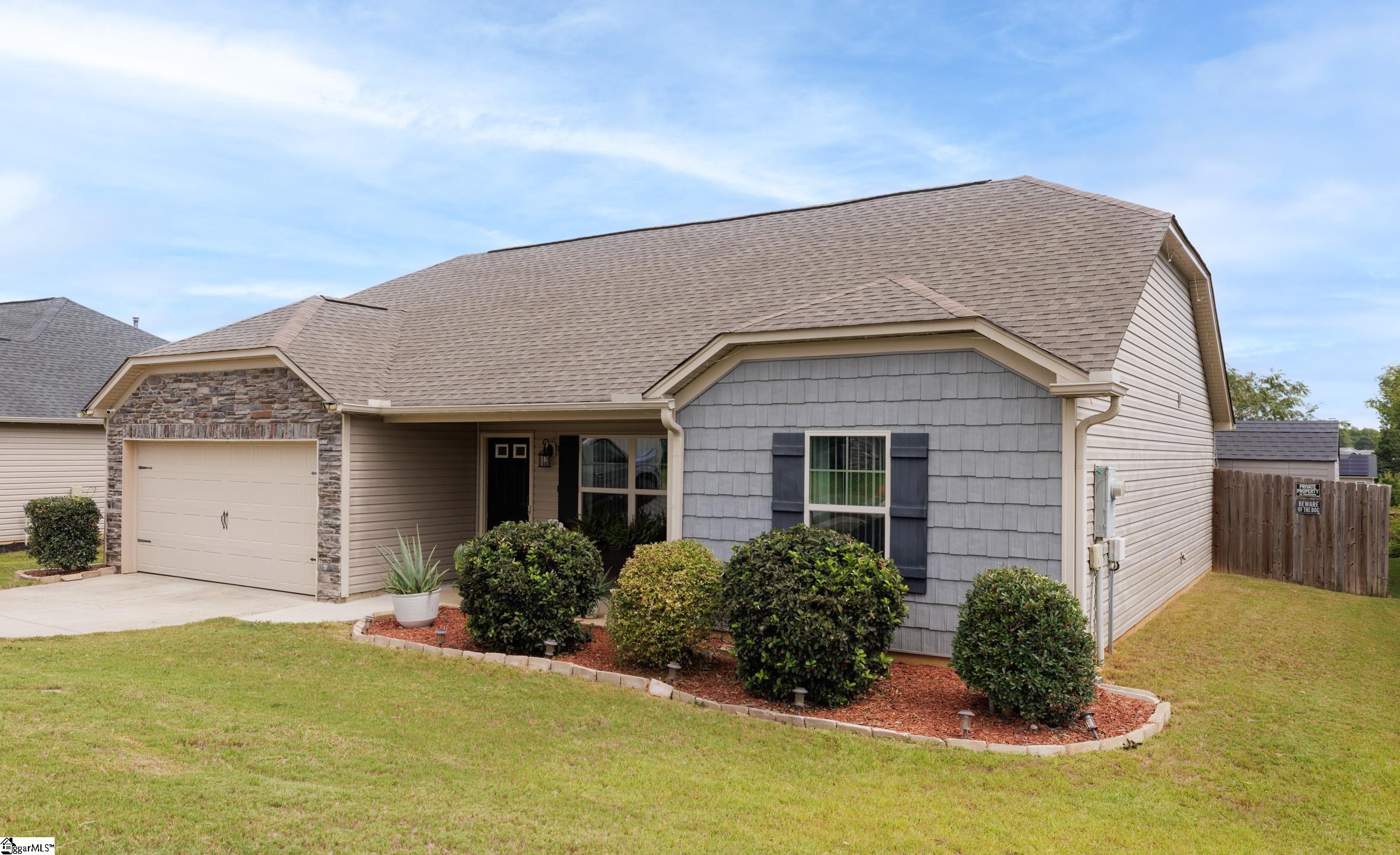6 Babbling Creek Court