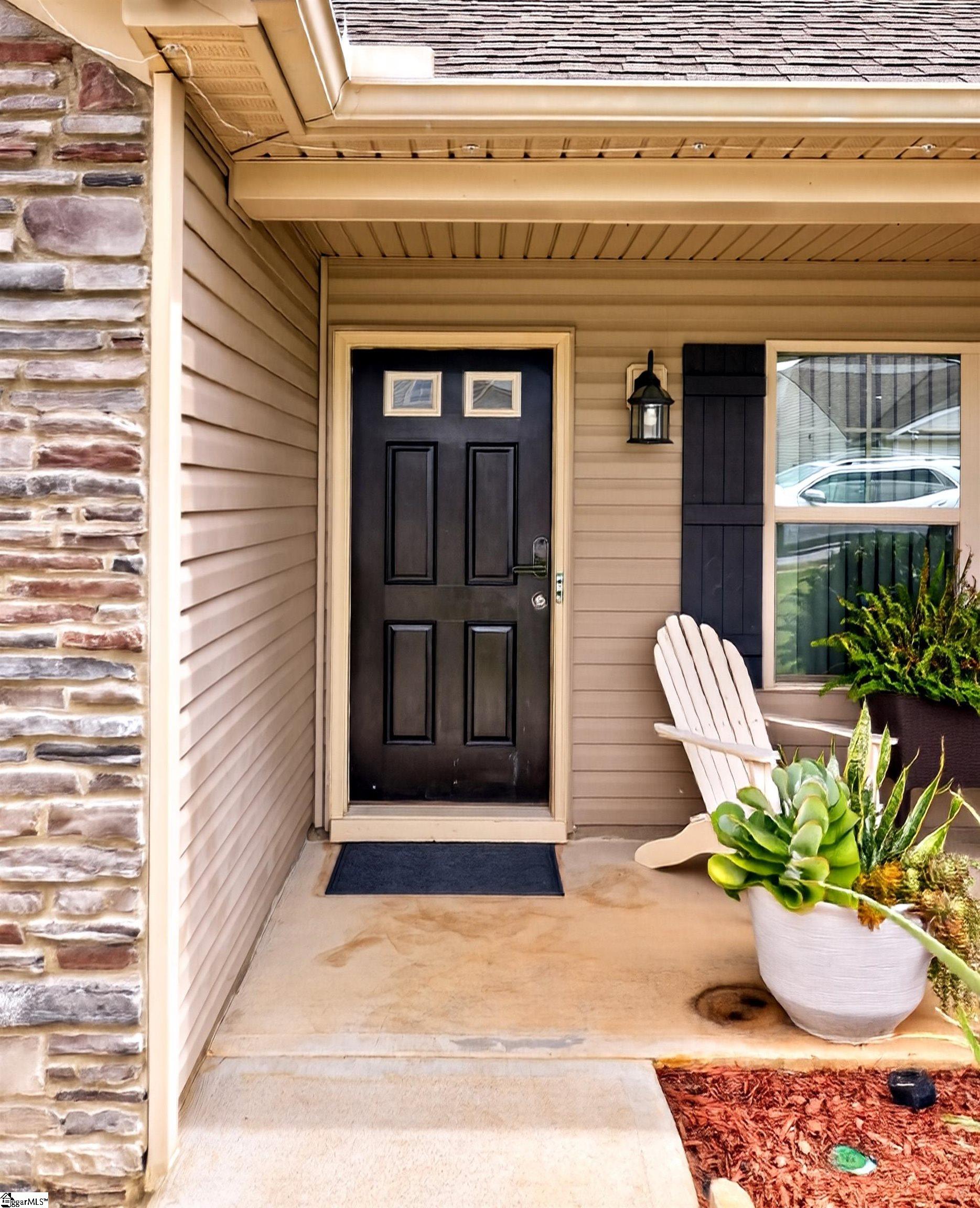 6 Babbling Creek Court