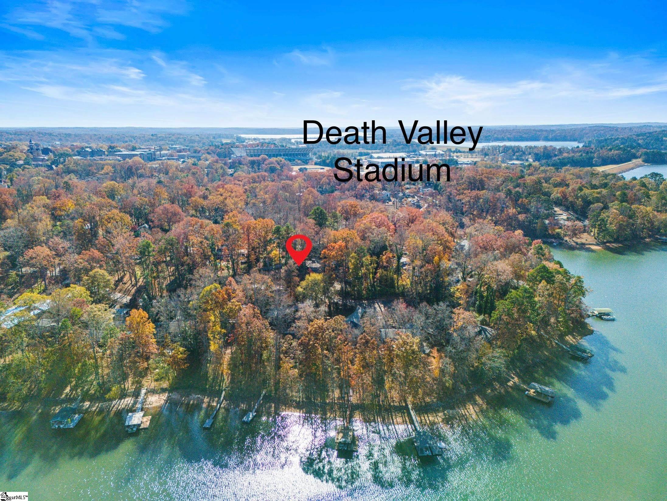 511 Shorecrest Drive