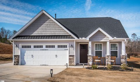 Photo of 200 Bodine Drive, Piedmont, SC 29673 (MLS # 1582264)