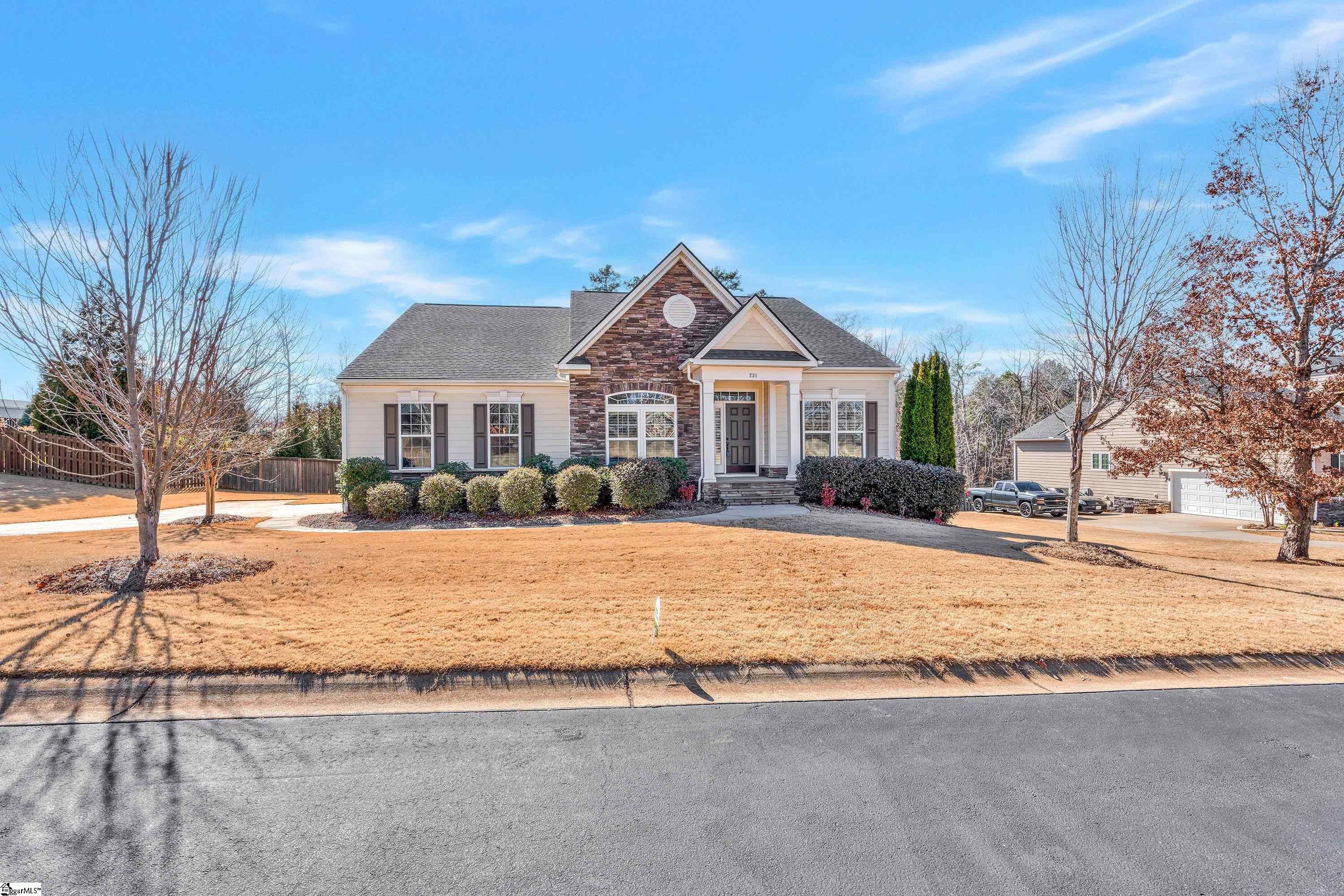 Duncan, South Carolina 29334, United States, 4 Bedrooms Bedrooms, ,3 BathroomsBathrooms,Residential,Contingent,8937