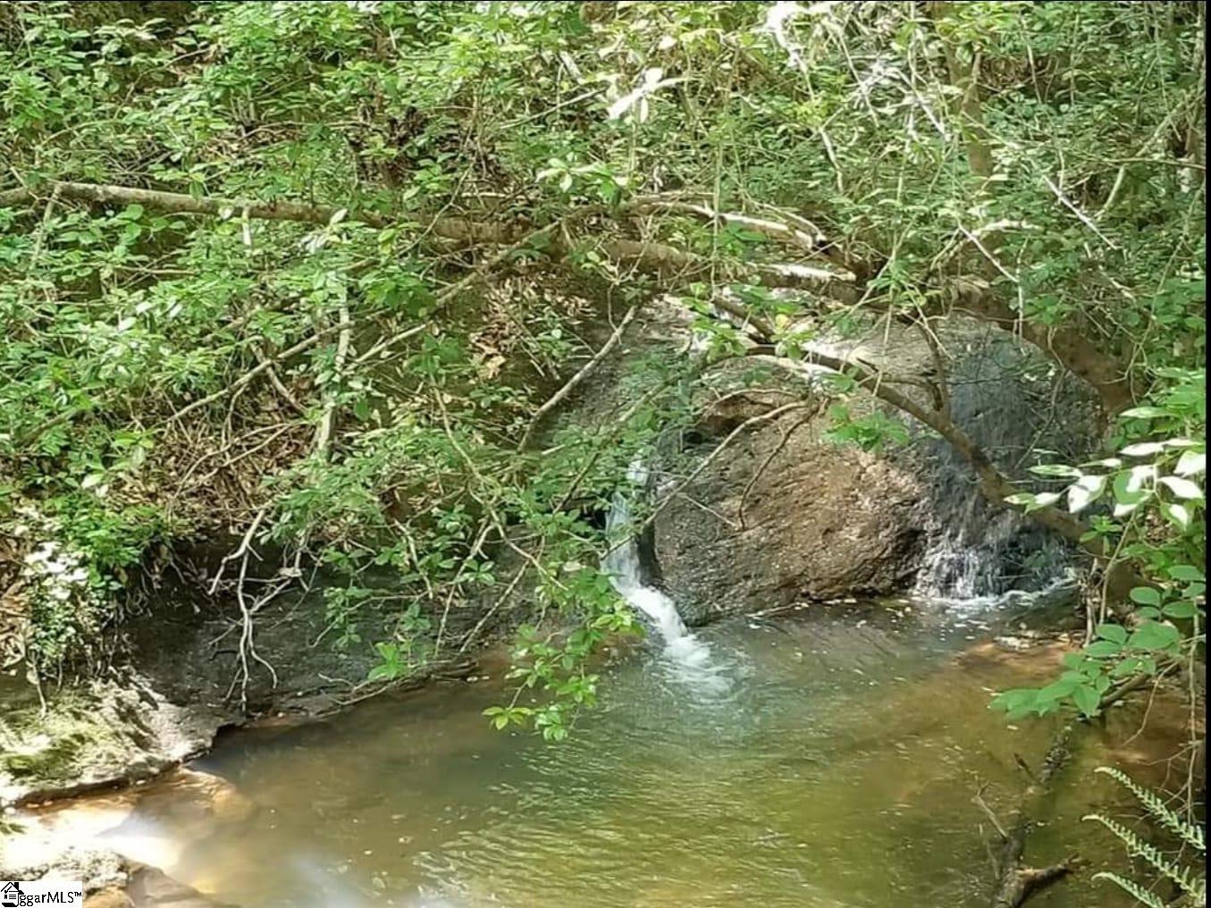 Duncan, South Carolina 29334, United States, 4 Bedrooms Bedrooms, ,3 BathroomsBathrooms,Residential,Contingent,8937