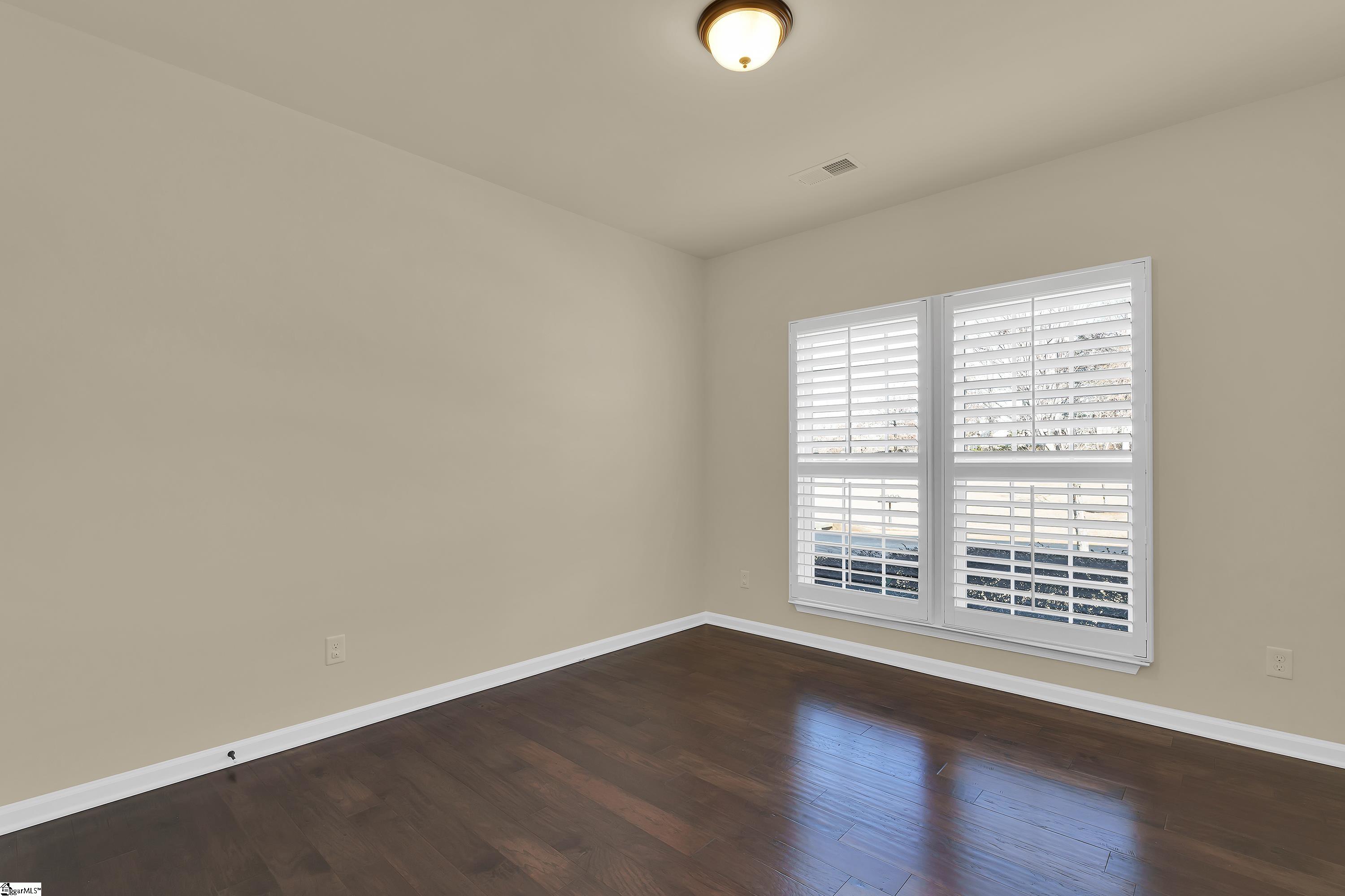 Duncan, South Carolina 29334, United States, 4 Bedrooms Bedrooms, ,3 BathroomsBathrooms,Residential,Contingent,8937