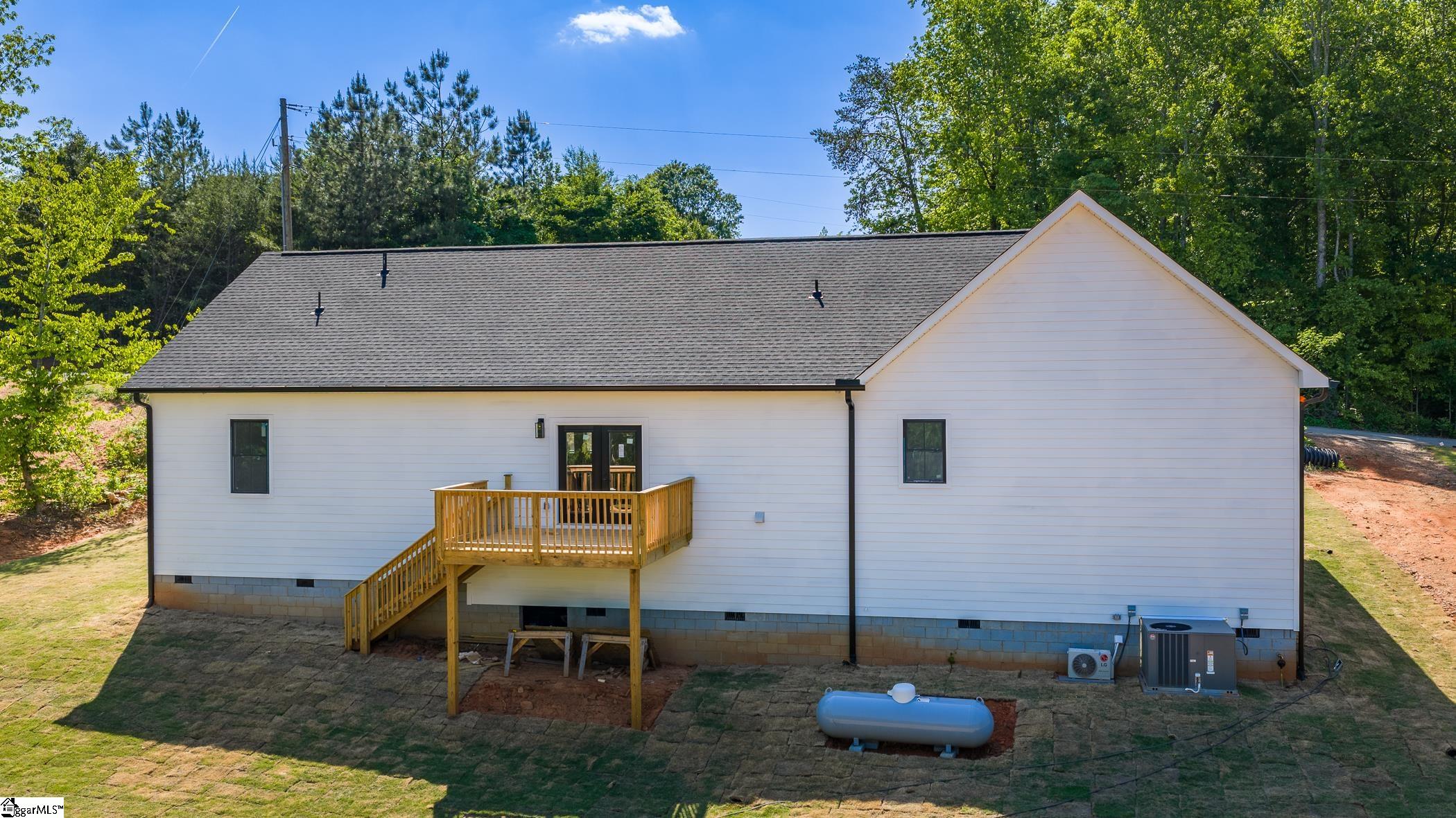 160 Holmes Drive