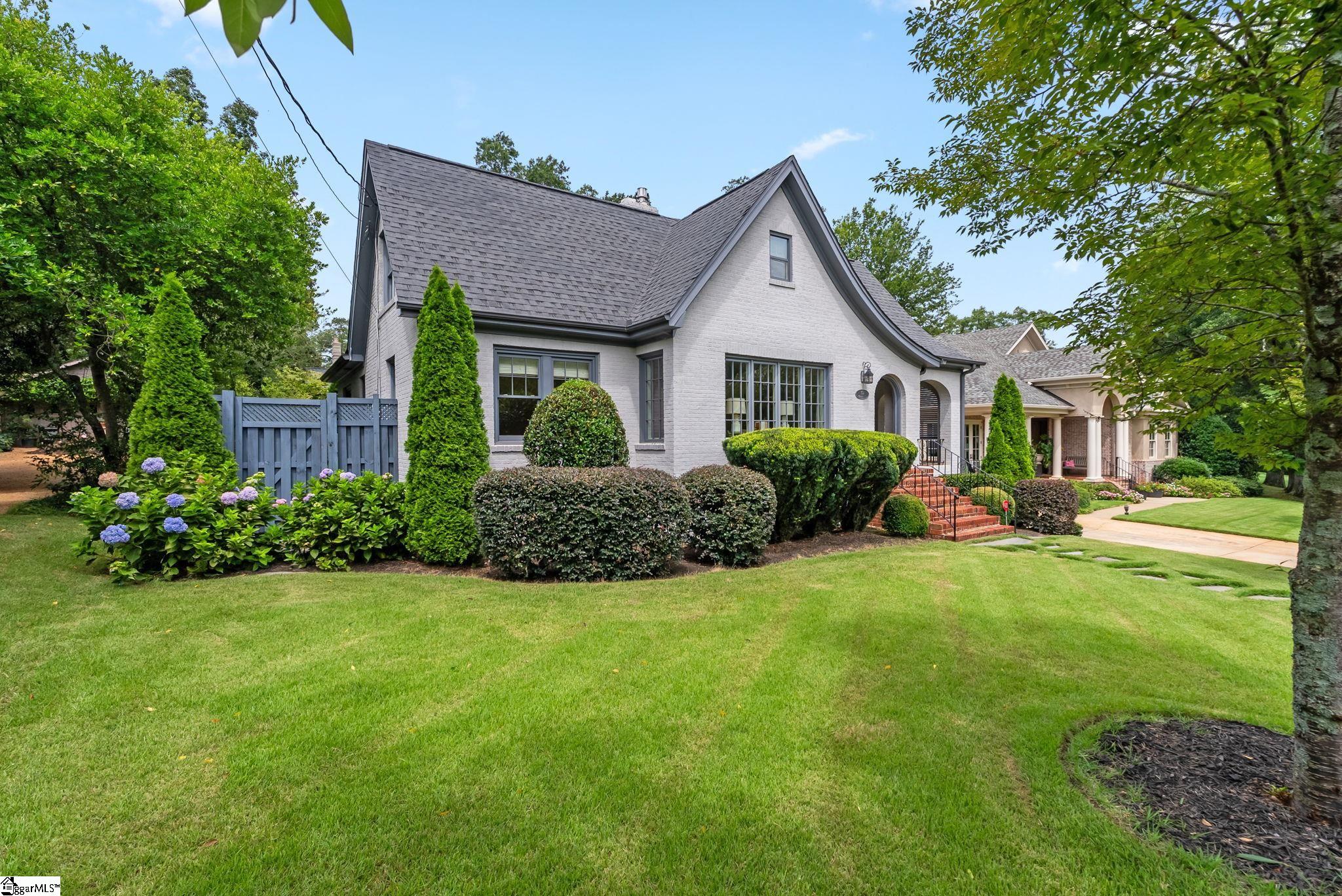 102 Fairview Avenue