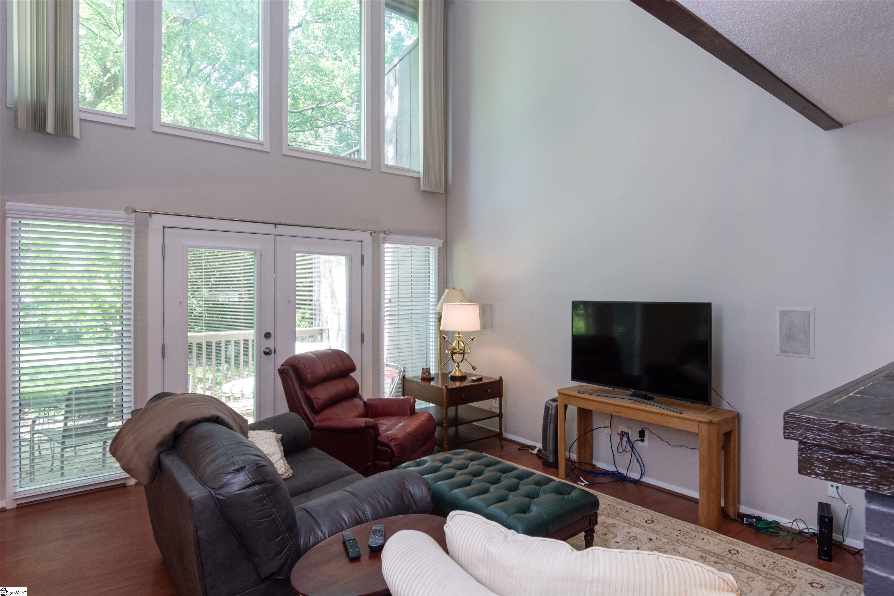 Greenville, South Carolina 29615, United States, 2 Bedrooms Bedrooms, ,3 BathroomsBathrooms,Residential,Active,160890