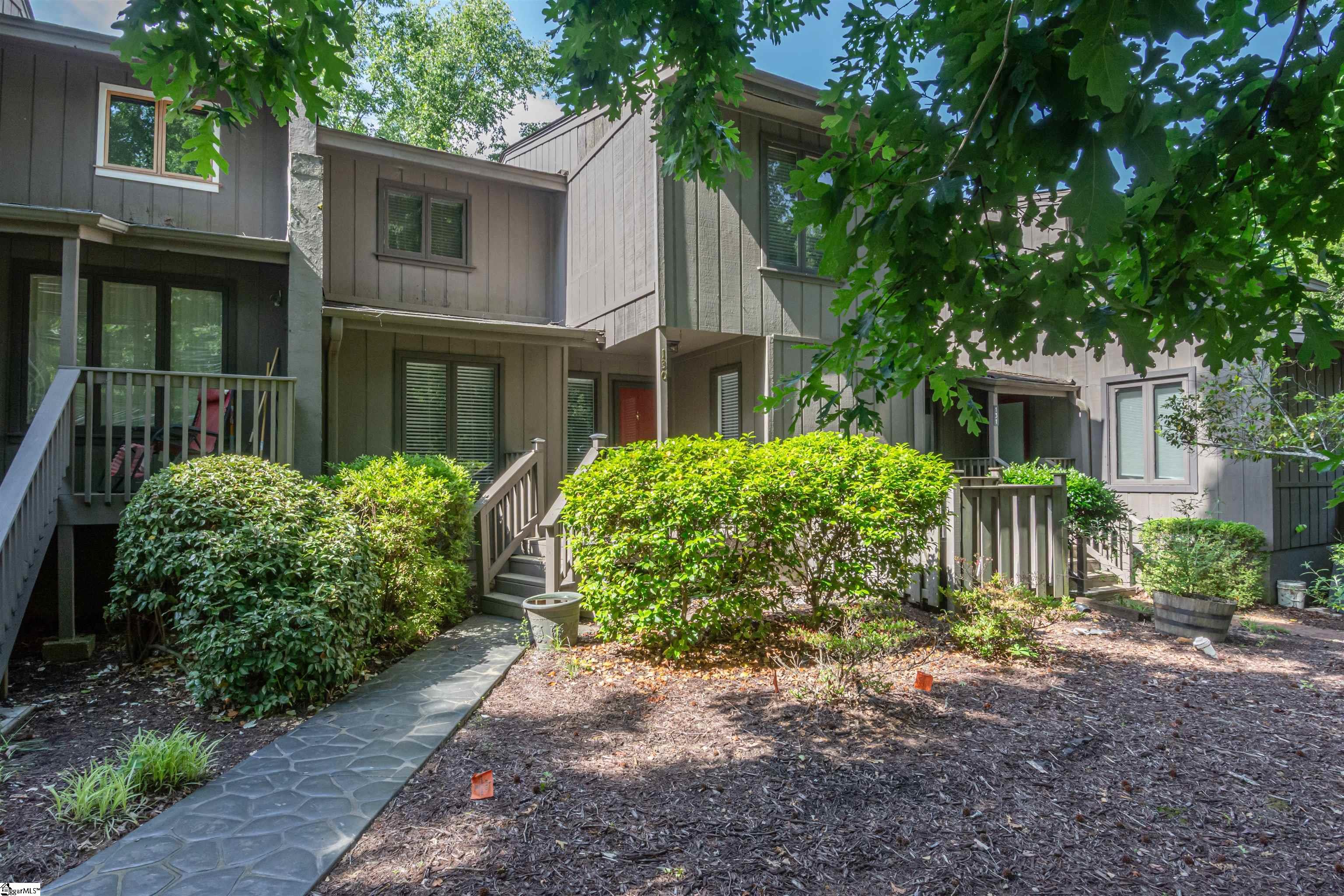 Greenville, South Carolina 29615, United States, 2 Bedrooms Bedrooms, ,3 BathroomsBathrooms,Residential,Active,160890