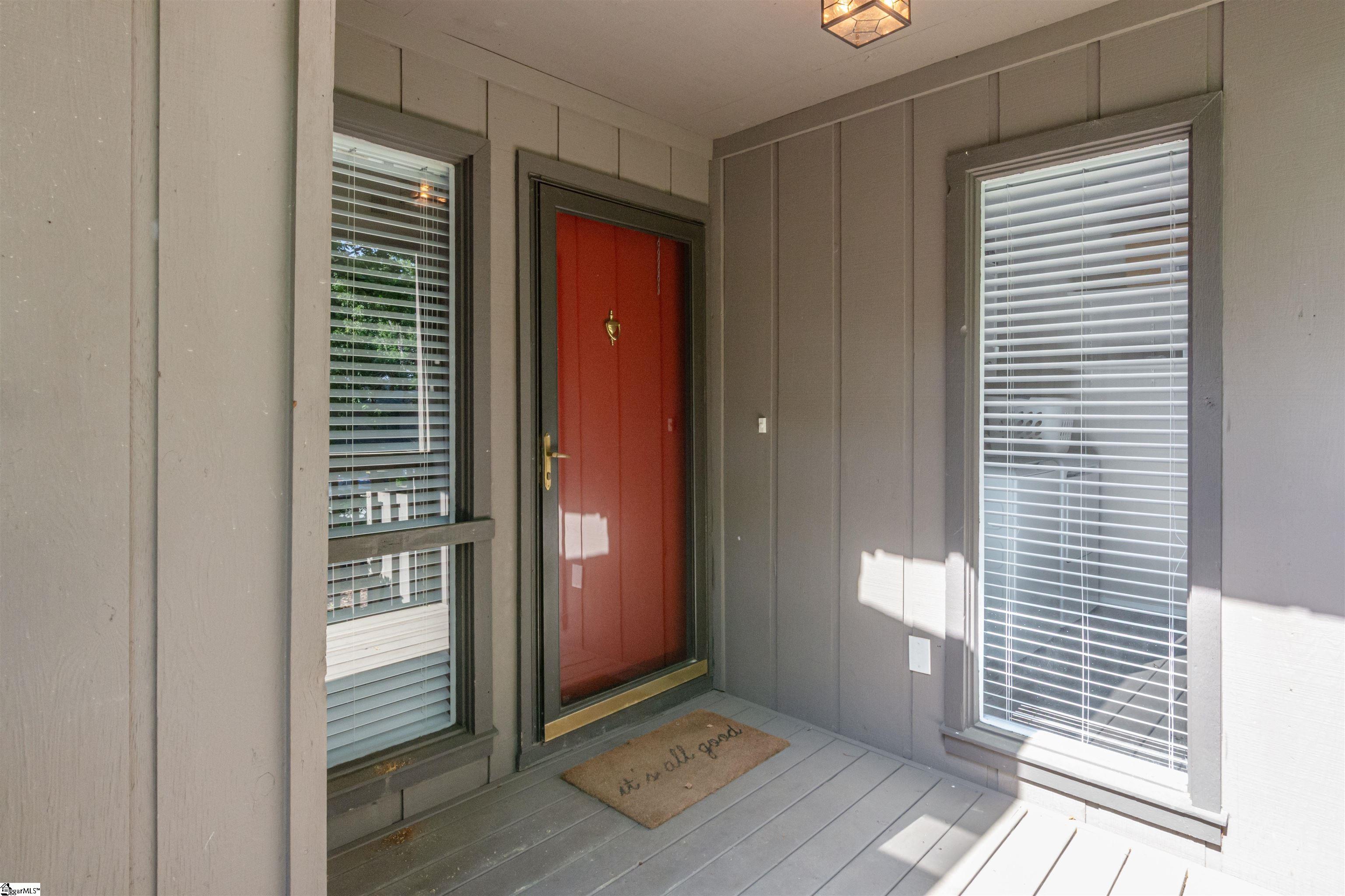 Greenville, South Carolina 29615, United States, 2 Bedrooms Bedrooms, ,3 BathroomsBathrooms,Residential,Active,160890