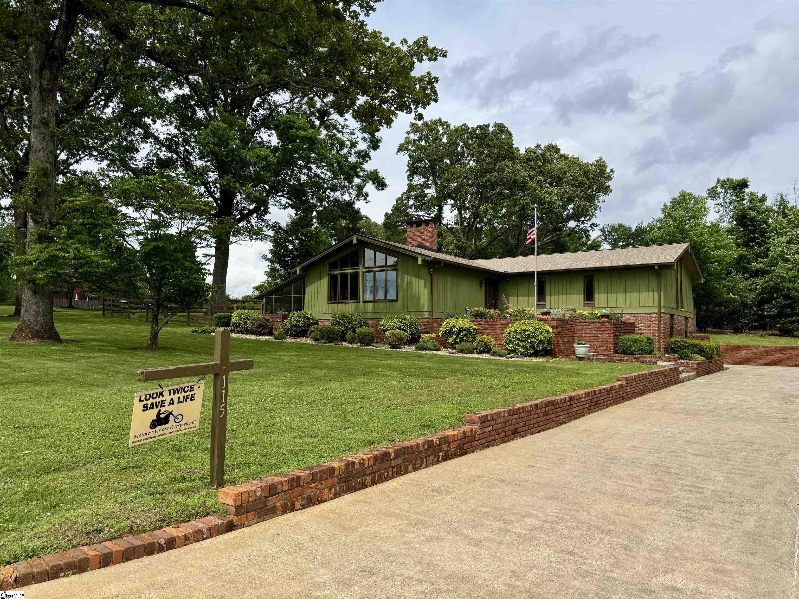 115 Watson Road