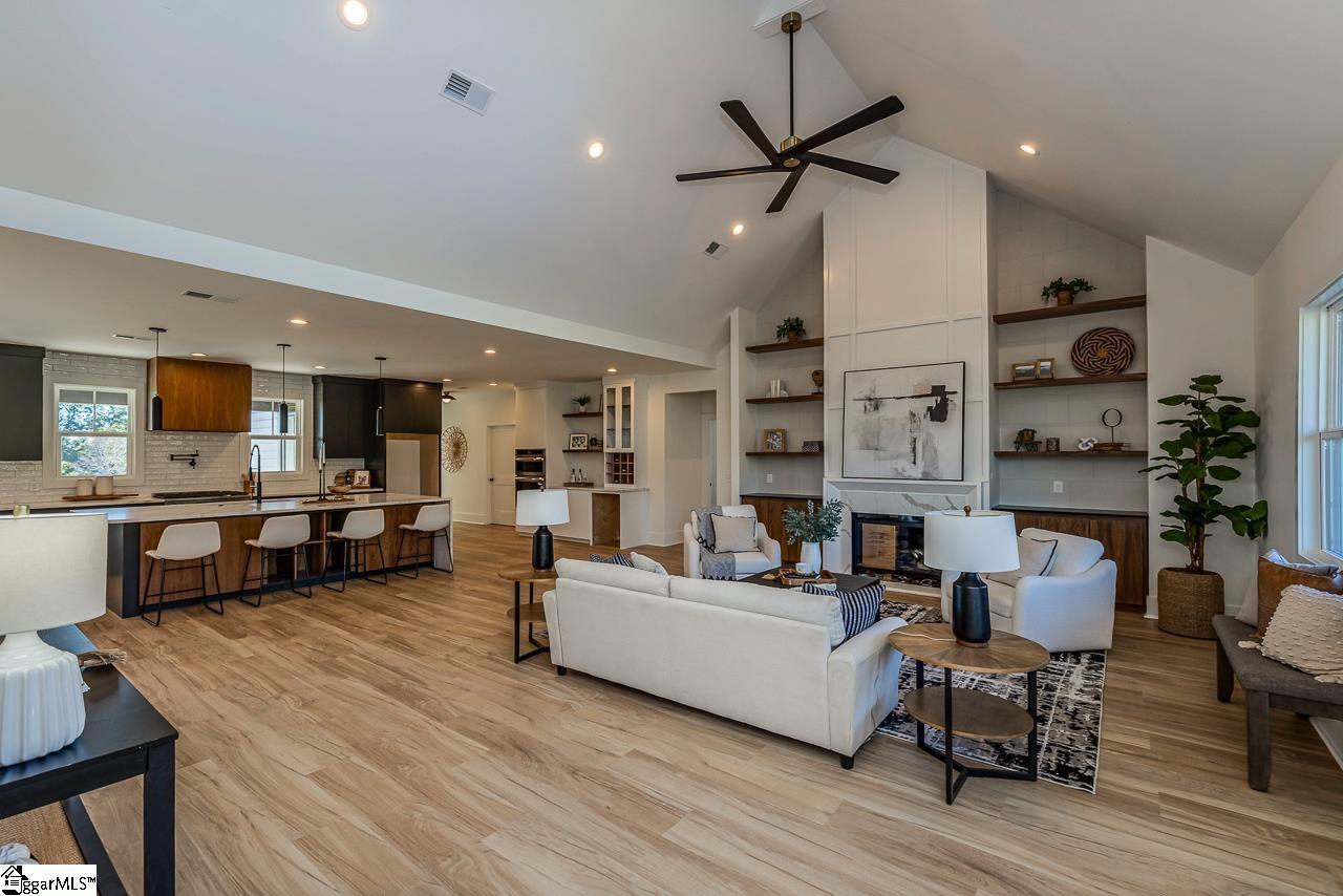 3392 Fairview Road