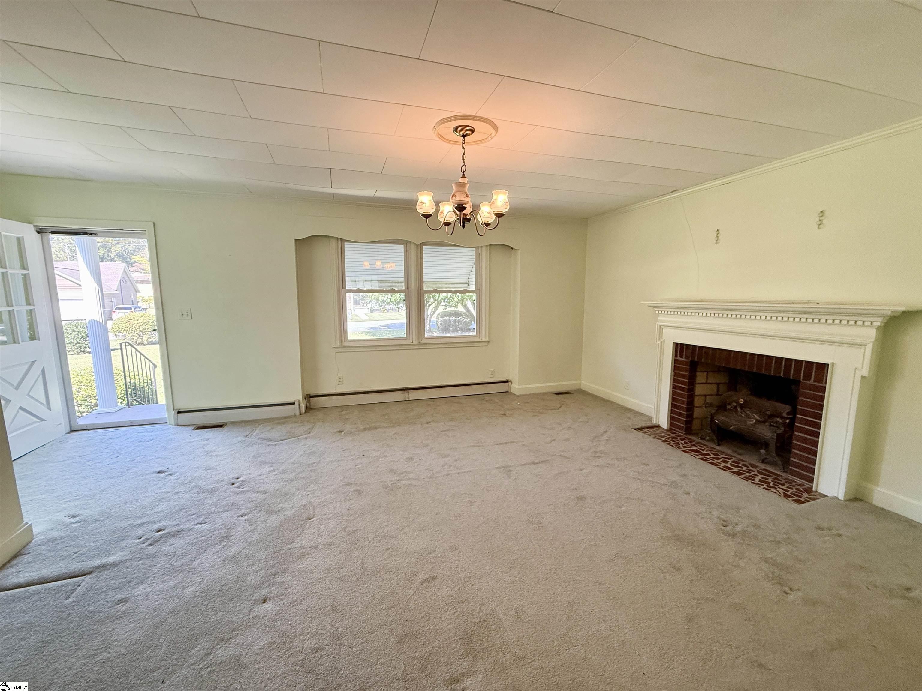 Clinton, South Carolina 29325, United States, 4 Bedrooms Bedrooms, ,3 BathroomsBathrooms,Residential,Active,182259