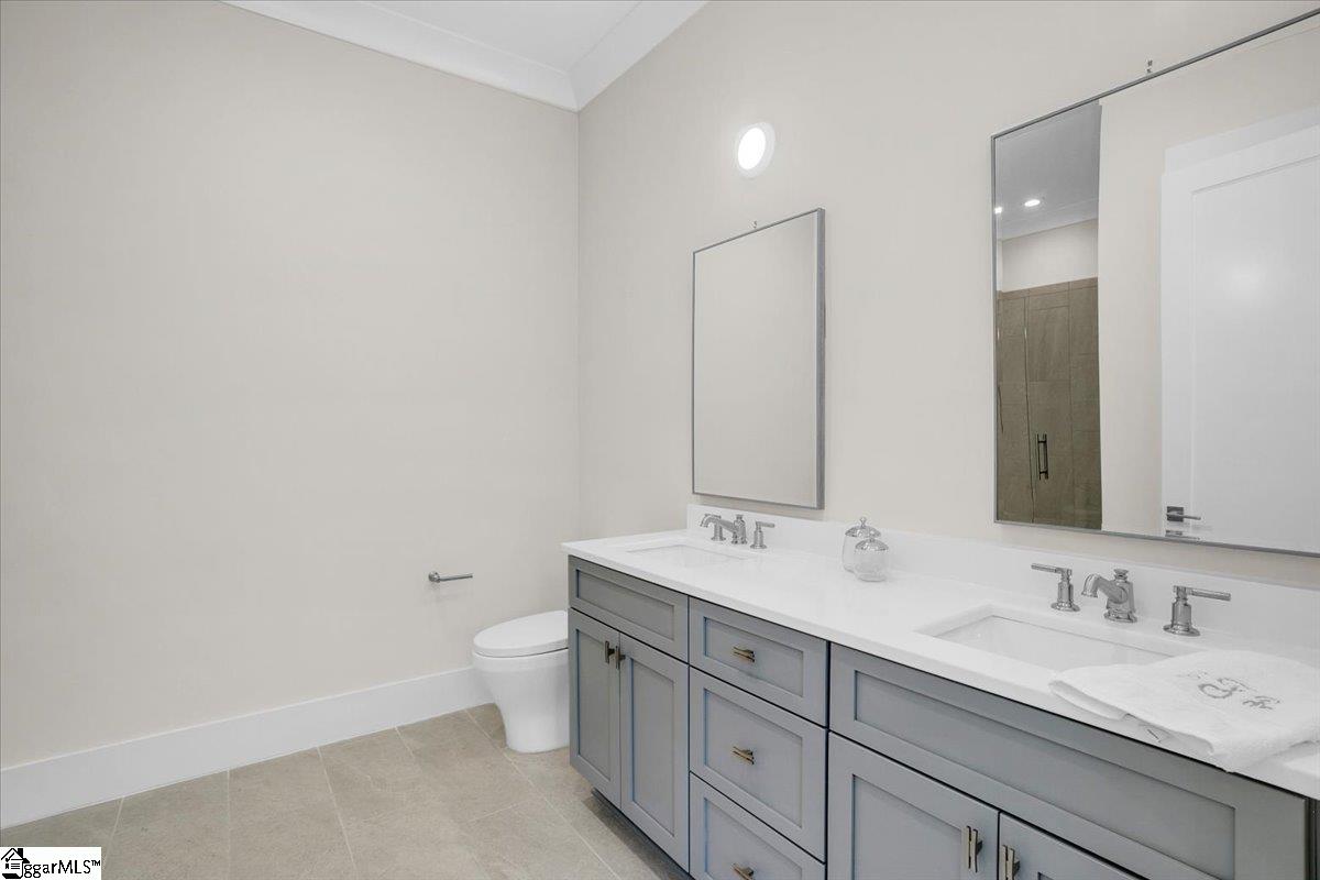 Greenville, South Carolina 29601, United States, 2 Bedrooms Bedrooms, ,2 BathroomsBathrooms,Residential,Active,75824