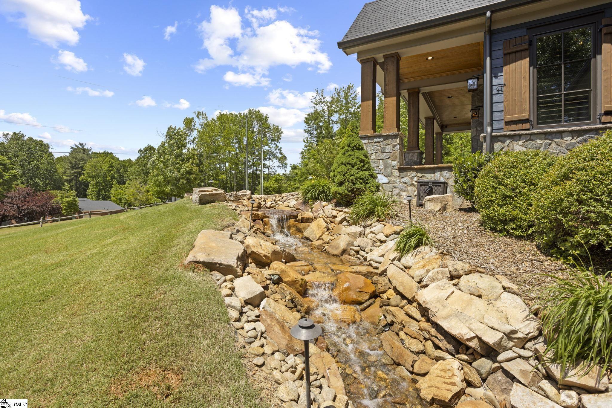 160 Mountain Brook Trail