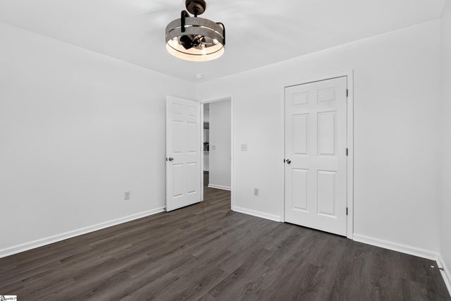 1404 High Street