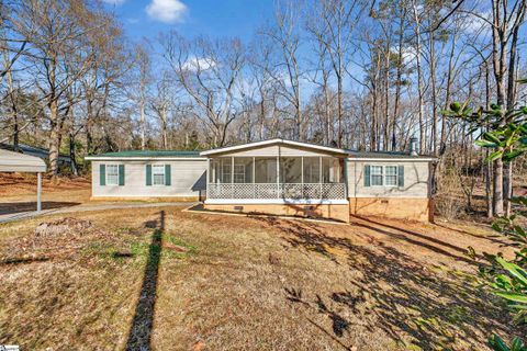 138 Medlin Drive Pickens SC 29671