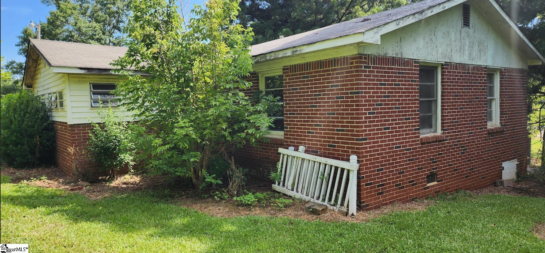 907 Dacusville Highway