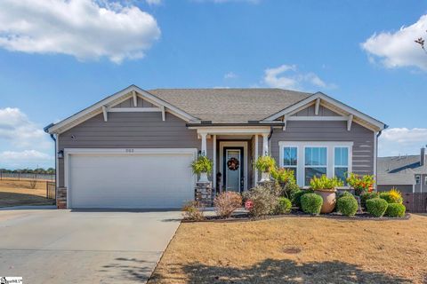 Photo of 303 Bristle Fern Trail, Simpsonville, SC 29680 (MLS # 1574768)