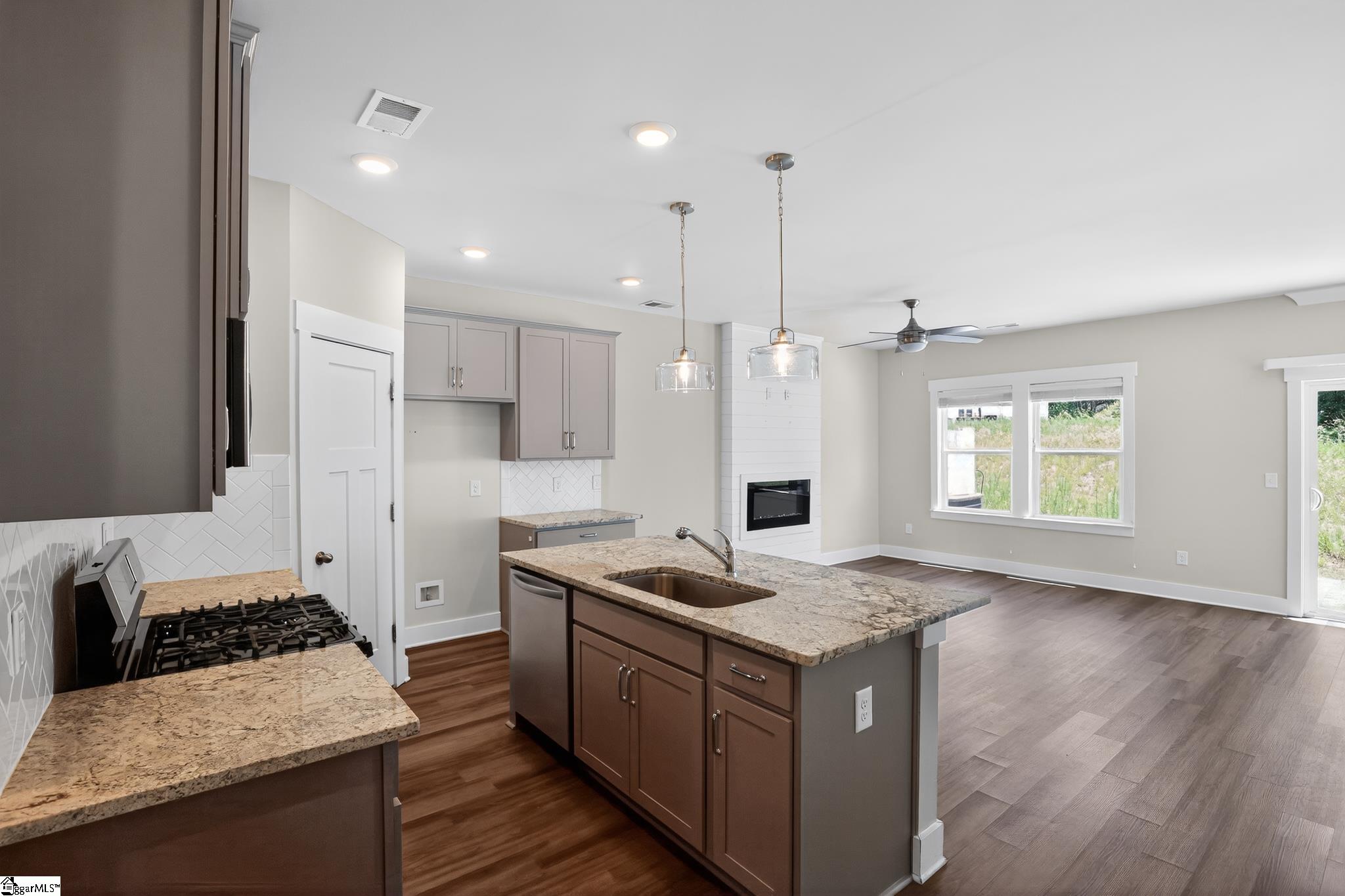 111 Grey Oak Trail