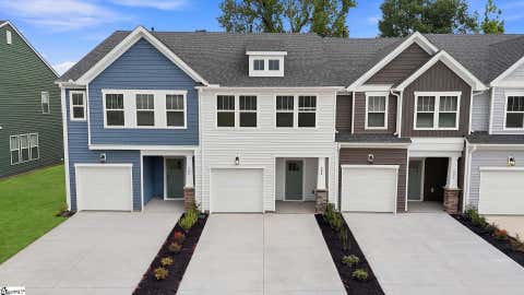 Photo of 502 W Norvell Court, Spartanburg, SC 29307 (MLS # 1600868)